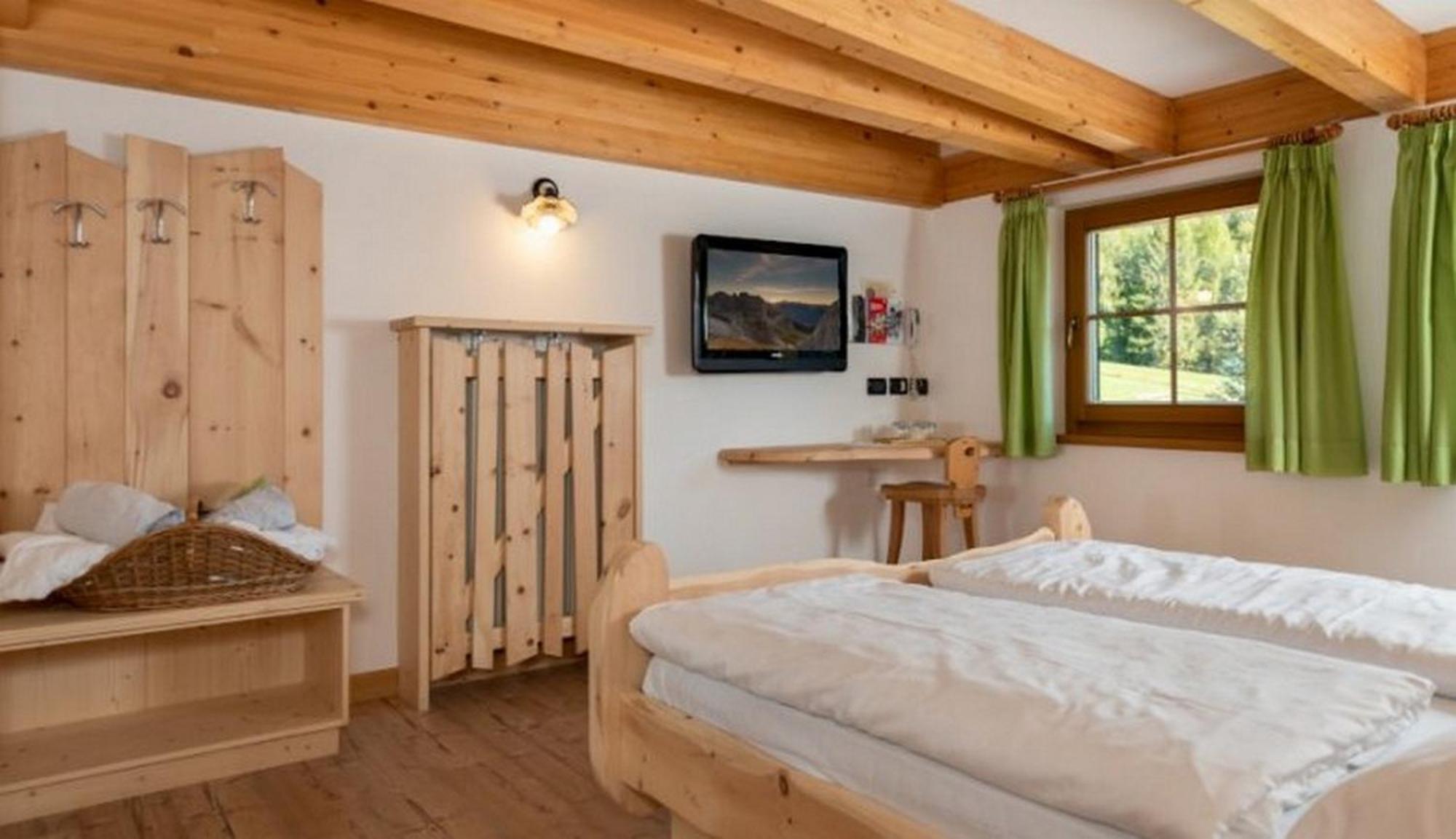 Mytime Hotels La Grotta Vigo di Fassa Zimmer foto