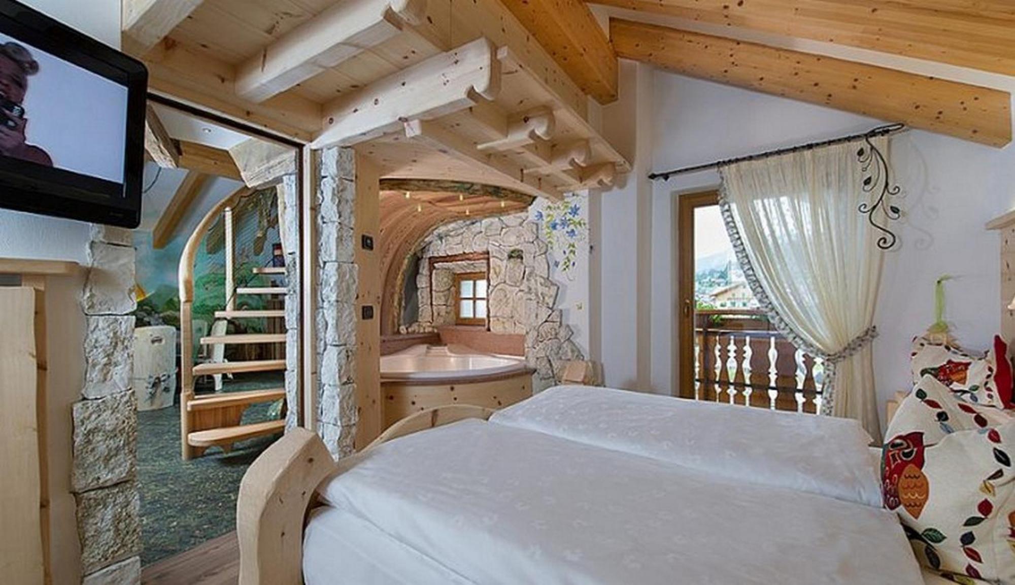 Mytime Hotels La Grotta Vigo di Fassa Zimmer foto